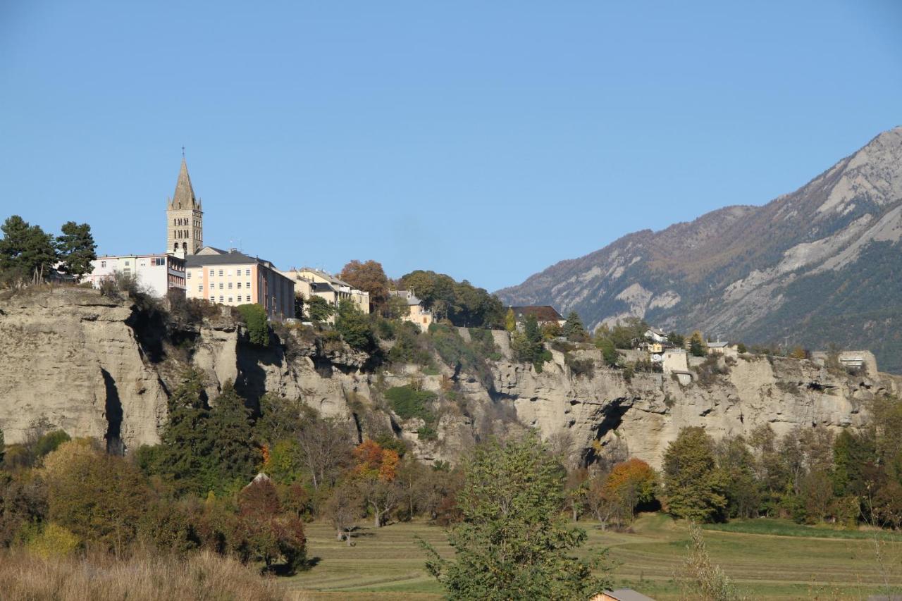 Le Vieux Chalet Embrun Exterior foto